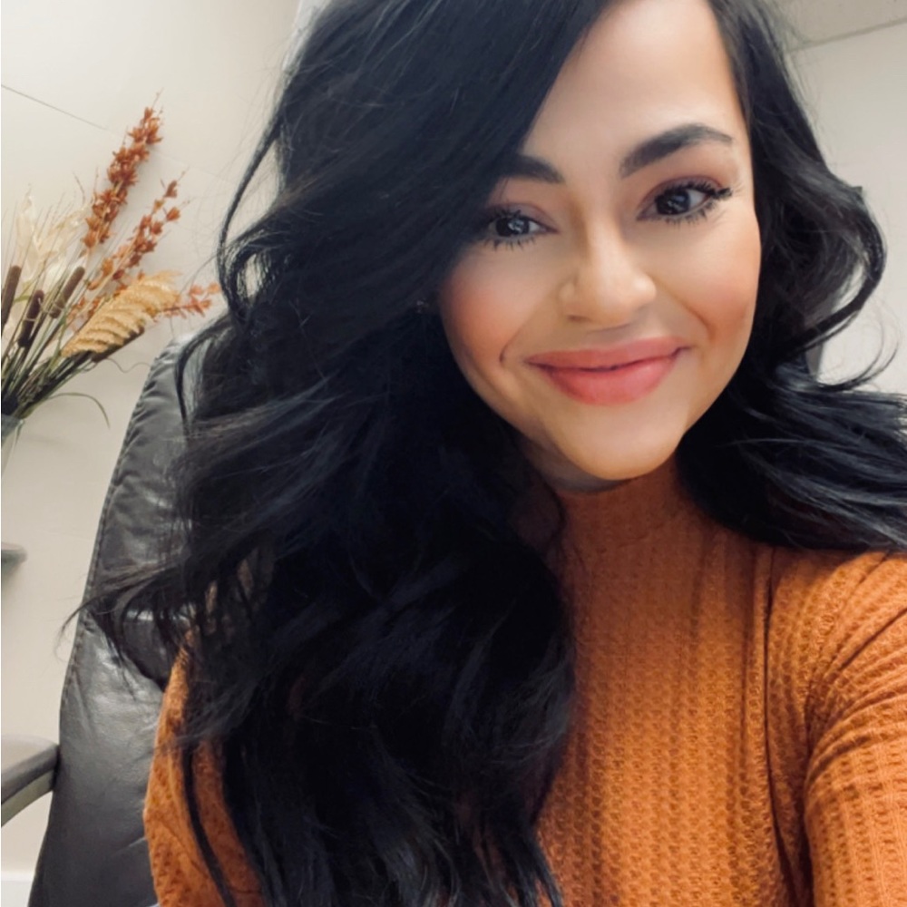 Meet your Posher, Melissa